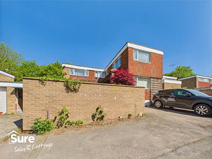 1 Bedroom Detached House To Rent In Double Room Wharfedale, Hemel Hempstead, Hertfordshire, HP2