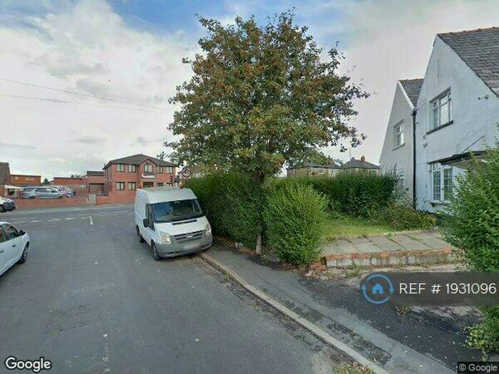 2 Bedroom Semi-Detached House To Rent In Hunger Hill Avenue, Bolton, BL3