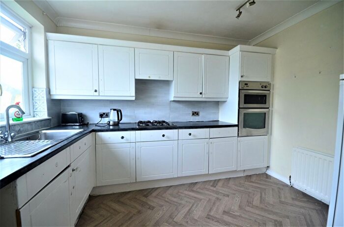 4 Bedroom End Of Terrace House To Rent In Gelsthorpe Road, RM5