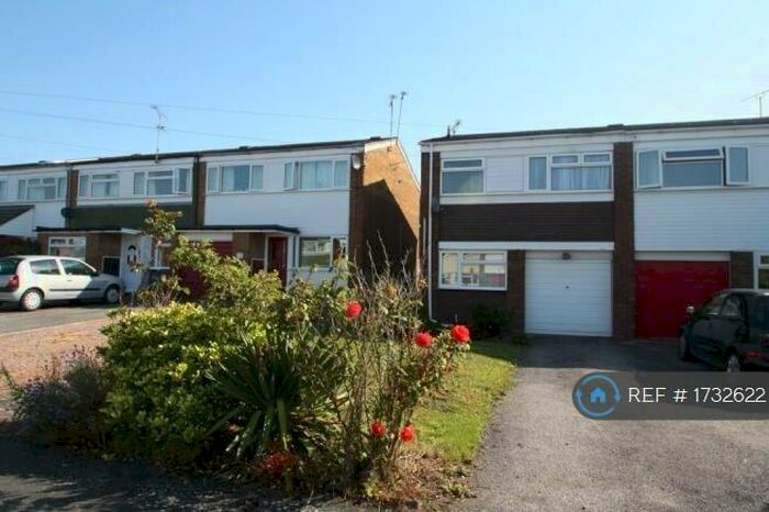 3 Bedroom Semi-Detached House To Rent In Bridgewater Drive, Vicars Cross, Chester, CH3