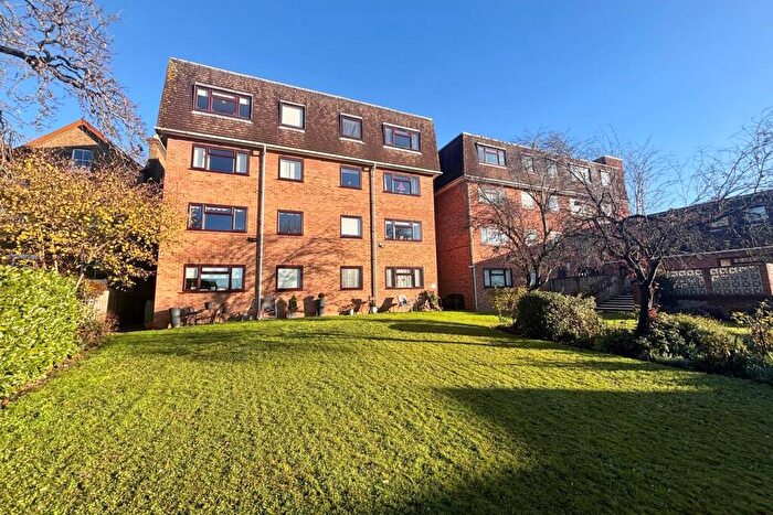 1 Bedroom Retirement Property For Sale In Crescent Road, Beckenham, BR3