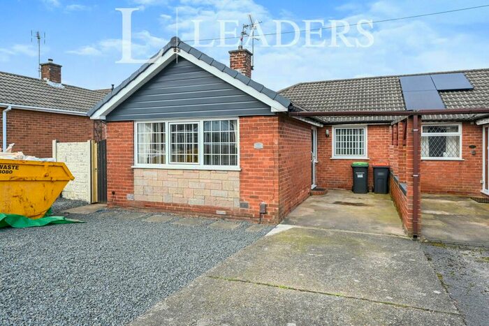 3 Bedroom Semi-Detached House To Rent In Rowan Croft, Huthwaite, NG17