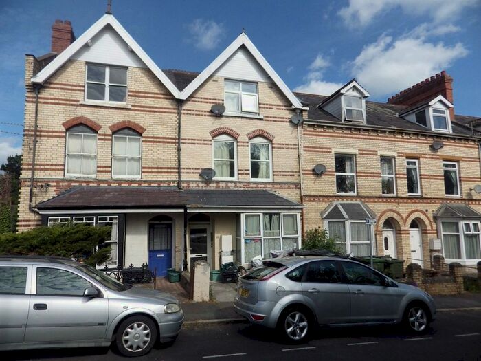 1 Bedroom Studio To Rent In Sticklepath Terrace, Barnstaple, EX31
