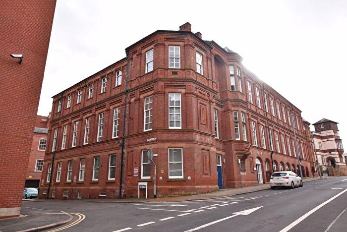 1 Bedroom Apartment To Rent In Charles House Park Row, NG1