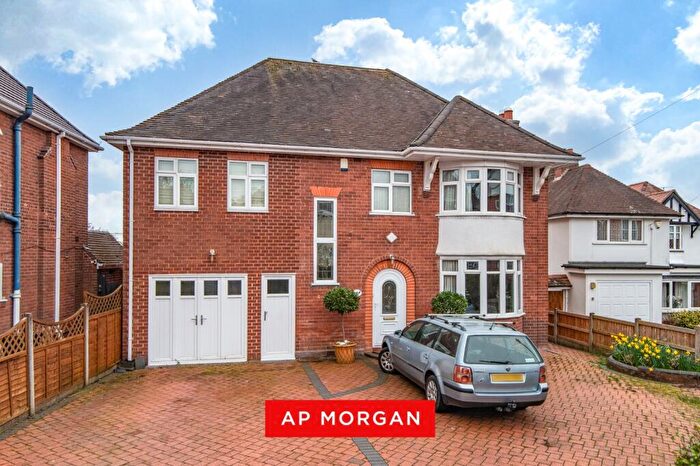 4 Bedroom Detached House For Sale In Victoria Road, Bromsgrove, Worcestershire, B61