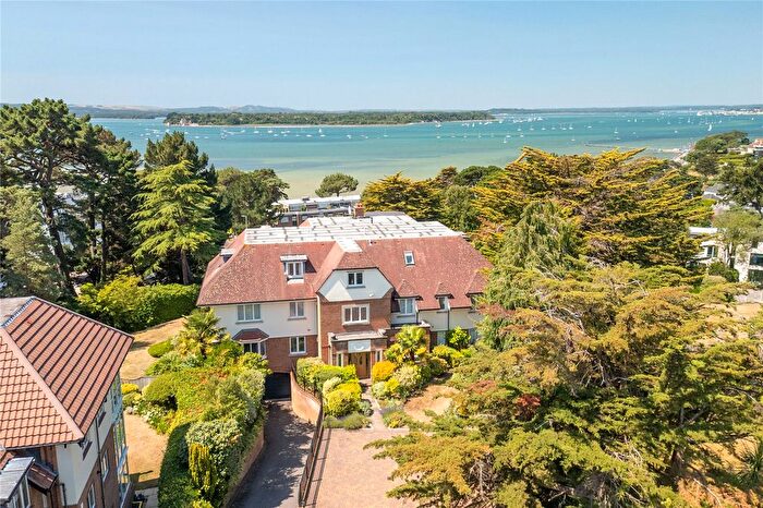 3 Bedroom Flat For Sale In Nairn Road, Poole, Dorset, BH13