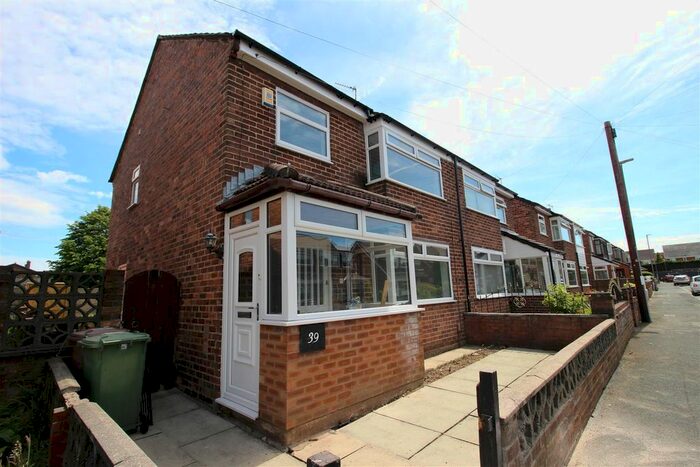 3 Bedroom Semi-Detached House To Rent In Poynter Street, St. Helens, WA9