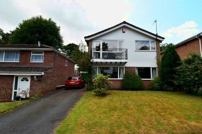 4 Bedroom Detached House To Rent In Pine Grove, Lickey, Birmingham, West Midlands, B45