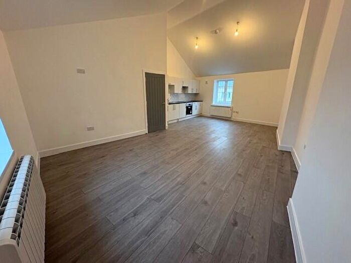 Flat To Rent In Victoria Road Southampton, SO19
