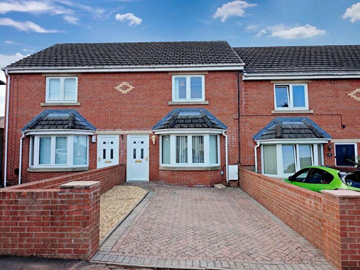 3 Bedroom Terraced House For Sale In Lingmoor Terrace, Carlisle, CA1