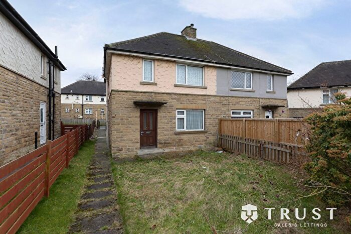 2 Bedroom Semi Detached House For Sale In Birdswell Avenue, Brighouse, HD6