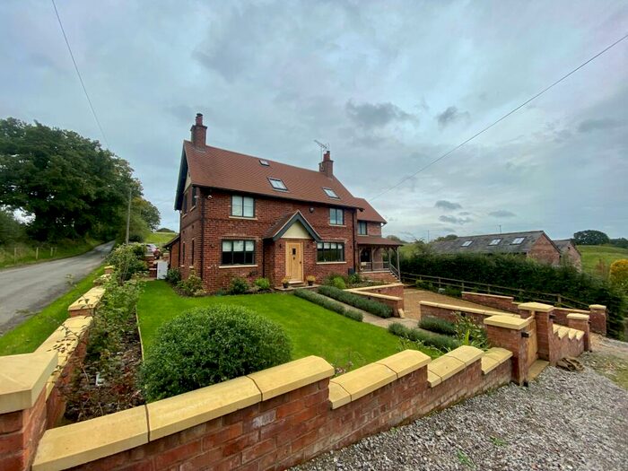 4 Bedroom Barn Conversion To Rent In Hocker Lane; Over Alderley;, SK11