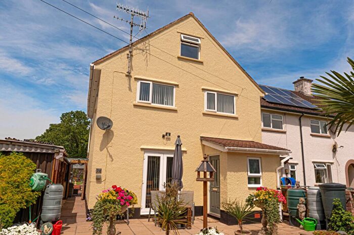 3 Bedroom Semi-Detached House For Sale In Berthon Road, Little Mill, NP4