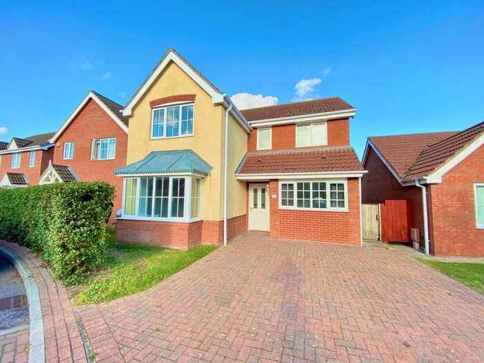 6 Bedroom Detached House To Rent In Bladewater Road, Norwich, NR5