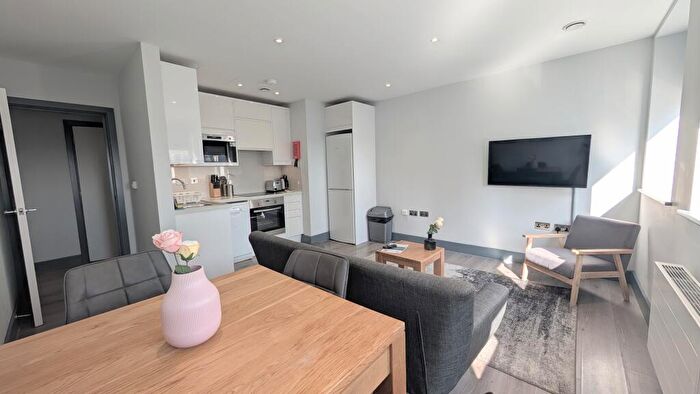 2 Bedroom Apartment To Rent In High Road, Wembley, HA9