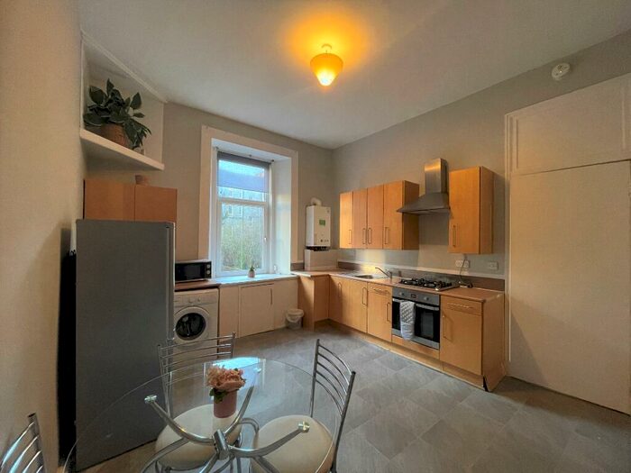 1 Bedroom Flat To Rent In Roslea Drive, Glasgow, G31