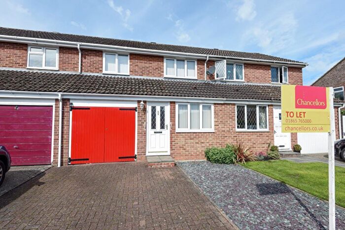 3 Bedroom Terraced House To Rent In Kidlington, Oxfordshire, OX5