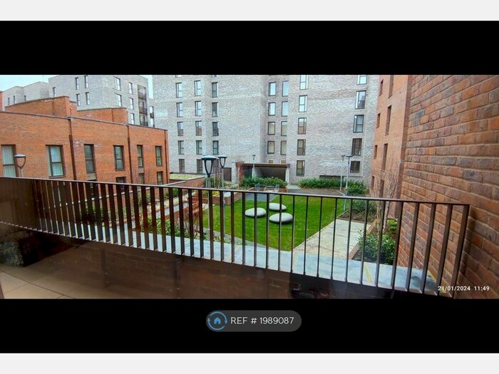 2 Bedroom Flat To Rent In Kentfield Street, Barking, IG11