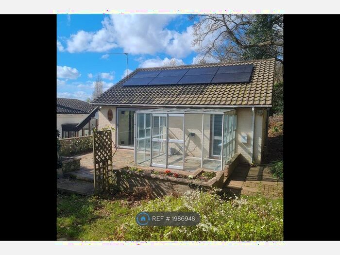 2 Bedroom Bungalow To Rent In Townhouse Road, Costessey, Norwich, NR8