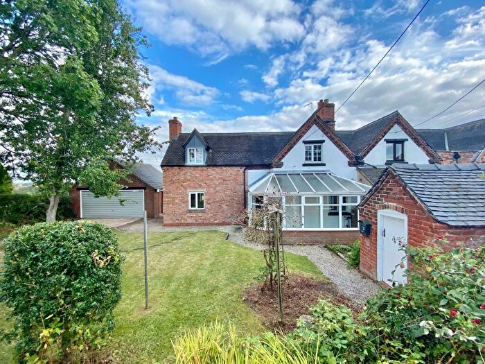 3 Bedroom Semi-Detached House To Rent In Green Lane, Melbourne, DE73