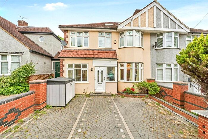 6 Bedroom Semi-Detached House To Rent In Lyndhurst Avenue, Twickenham, TW2