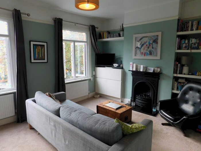 1 Bedroom Flat To Rent In Holly Park Road, London, W7