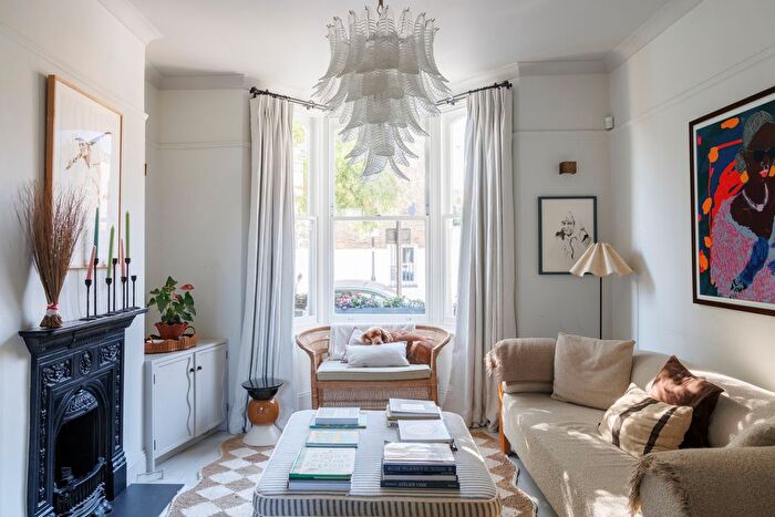 4 Bedroom Terraced House For Sale In Talma Road, London, SW2