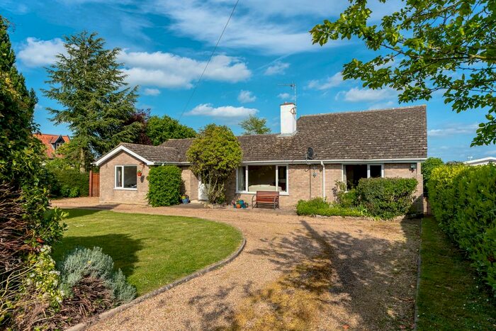 4 Bedroom Chalet For Sale In Colegate End Road, Pulham Market, Diss, IP21