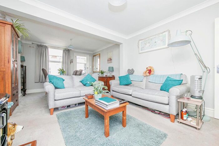 2 Bedroom End Of Terrace House For Sale In Rosehill Road, Ipswich, IP3