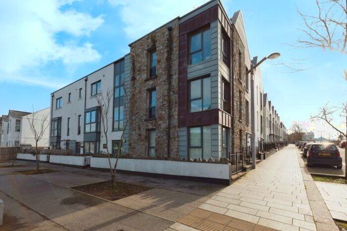 1 Bedroom Flat To Rent In Tredinnick Way, Redruth, TR15