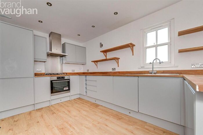 4 Bedroom Semi Detached House To Rent In Springfield Road, Brighton, East Sussex, BN1