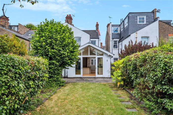 4 Bedroom Terraced House To Rent In Sedgeford Road, London, W12