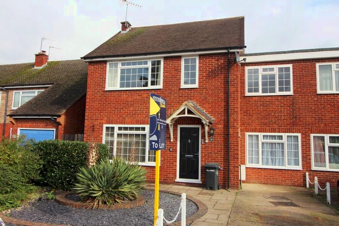 5 Bedroom Semi-Detached House To Rent In Egham, Surrey, TW20