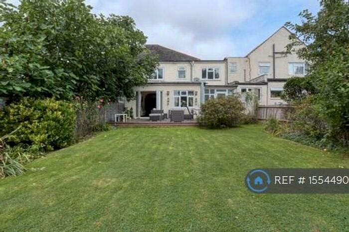 6 Bedroom Semi-Detached House To Rent In Maryland Road, Thornton Heath, CR7