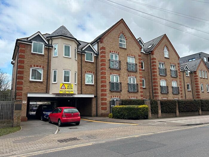2 Bedroom Flat For Sale In High Street, Orpington, BR6