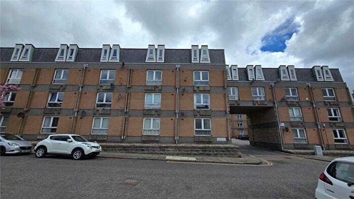 2 Bedroom Apartment For Sale In Salisbury Court, Aberdeen, AB10