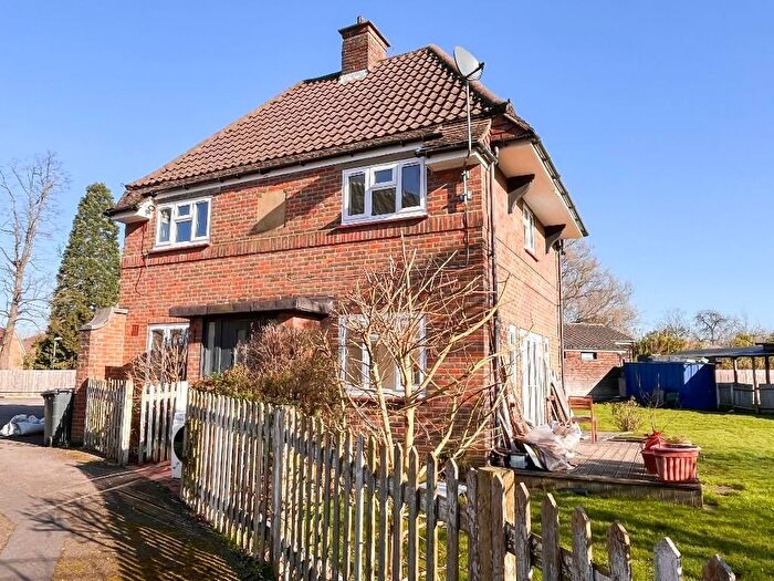 3 Bedroom Property To Rent In Chase Lodge Cottages, Page Street, Mill Hill, London, NW7