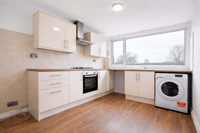 2 Bedroom Apartment To Rent In Wilkins Terrace, Caerphilly, CF83