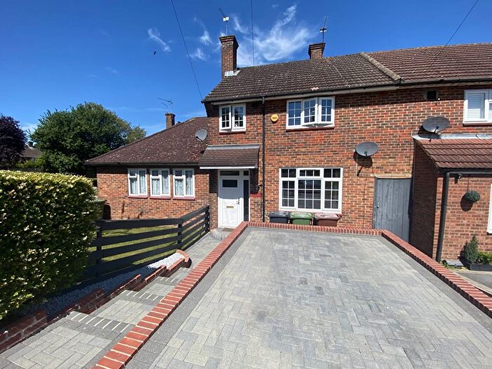 3 Bedroom End Of Terrace House To Rent In Cranes Way, Borehamwood, WD6