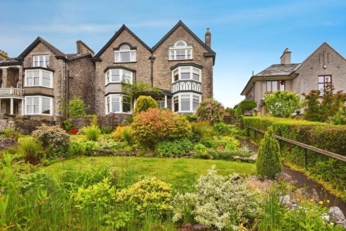 5 Bedroom Semi-Detached House For Sale In Kendal Green, Kendal, LA9