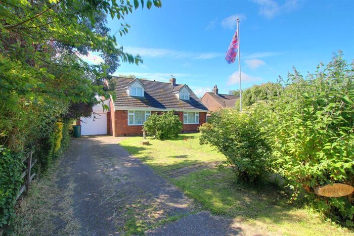 4 Bedroom Detached House For Sale In Conisholme Road, North Somercotes, LN11