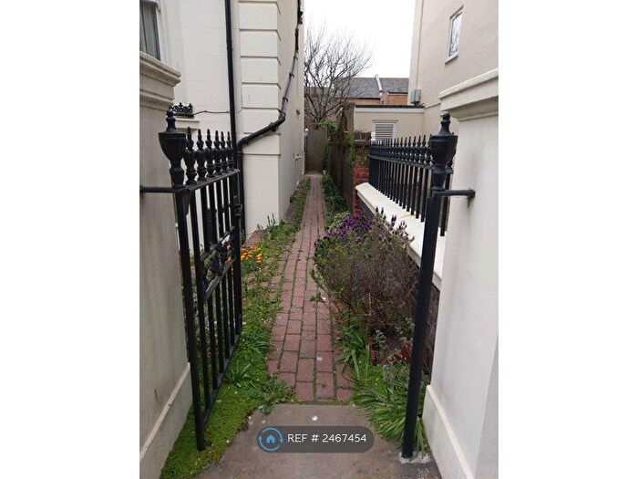 1 Bedroom Flat To Rent In Ventnor Villas, Hove, BN3
