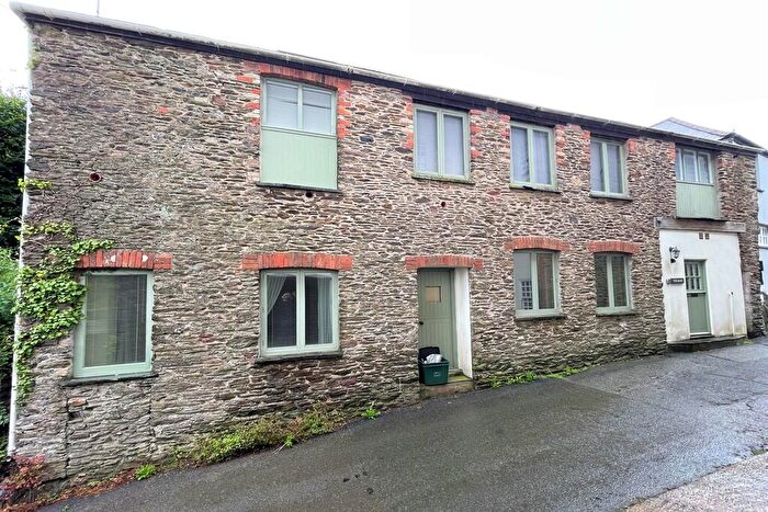 2 Bedroom Barn Conversion To Rent In Modbury, Devon, PL21