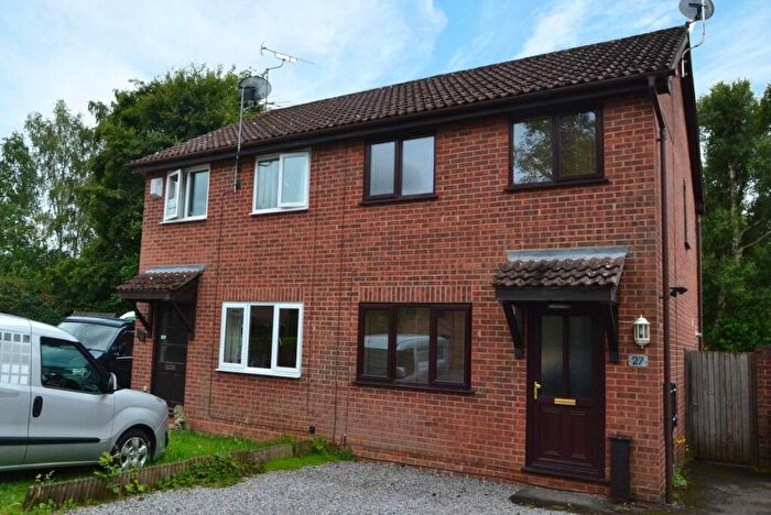 2 Bedroom Semi-Detached House To Rent In Chandlers Ford, SO53