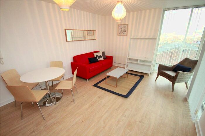 2 Bedroom Flat To Rent In Blackfriars Road, M3