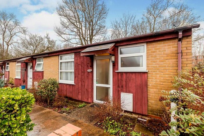 1 Bedroom Bungalow To Rent In Ash Croft Court, New Ash Green, Longfield, Kent, DA3