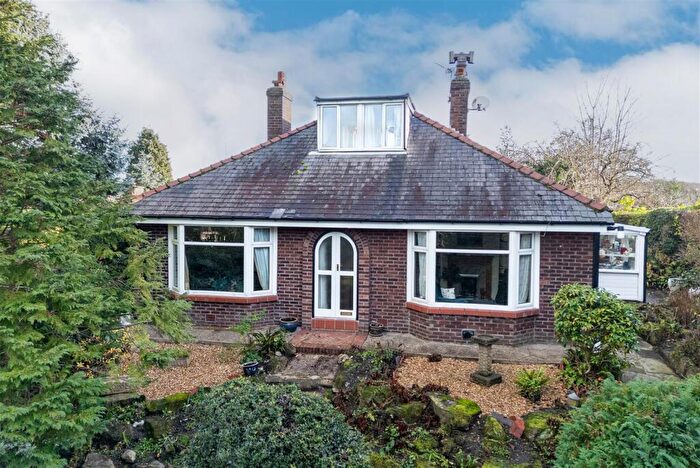 3 Bedroom Detached House For Sale In Waggs Road, Congleton, CW12