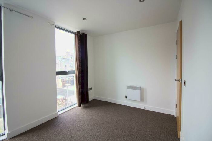 2 Bedroom Apartment To Rent In Wicker Riverside, North Bank, Sheffield, S3