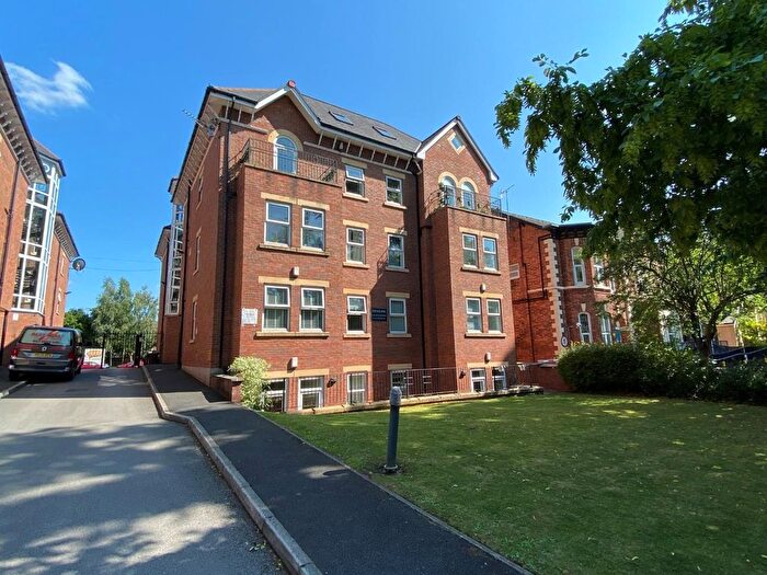 2 Bedroom Flat For Sale In The Kensington, Palatine Road, West Didsbury, M20
