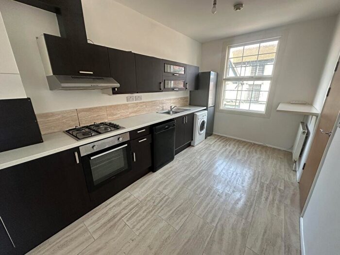 2 Bedroom Apartment To Rent In Leicester Road, Loughborough, Leicestershire, LE11